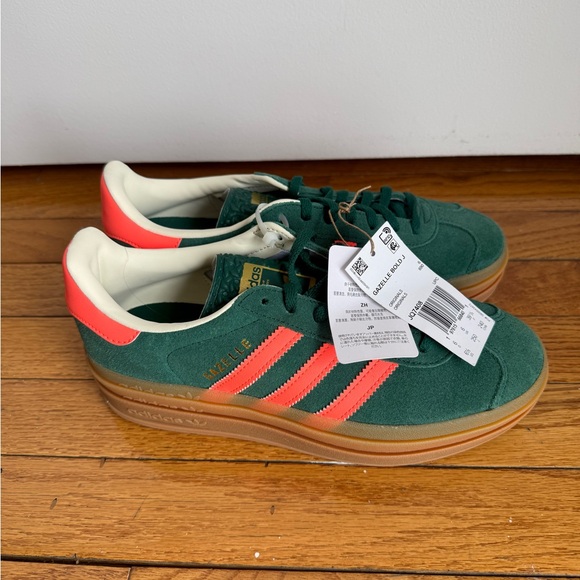 Adidas Gazelle Women's Teal and Coral Sneakers - Picture 3 of 6